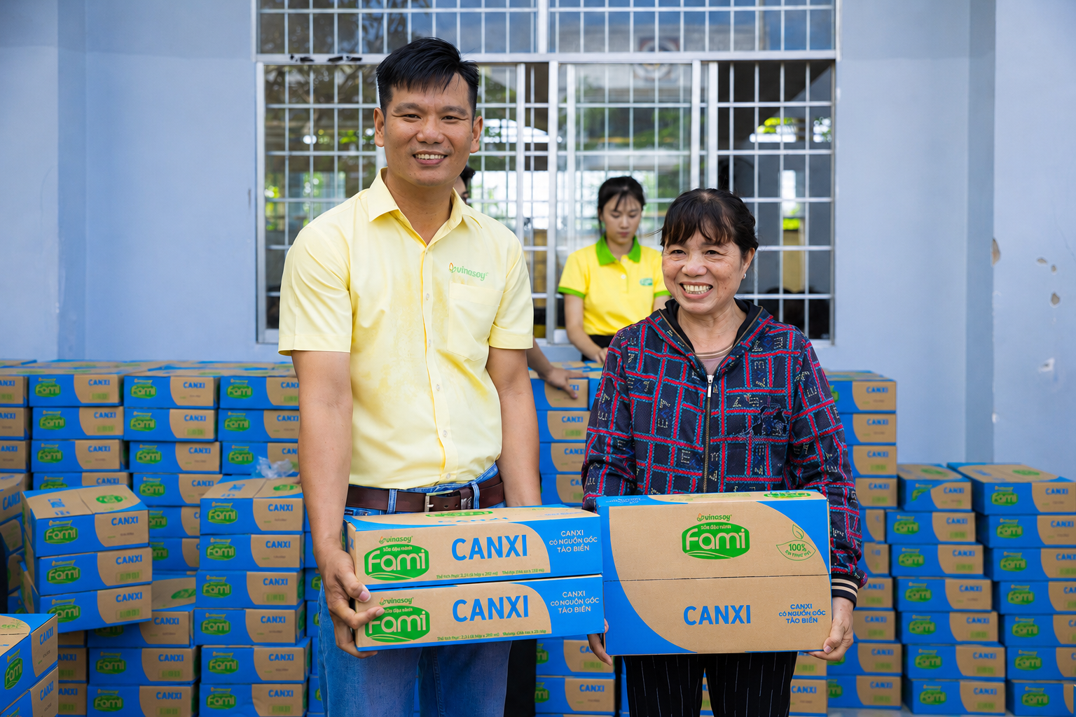 “Hạt vàng tự nhiên” tiếp tục hành trình trao dưỡng chất lành đến người dân An Giang- Ảnh 3.