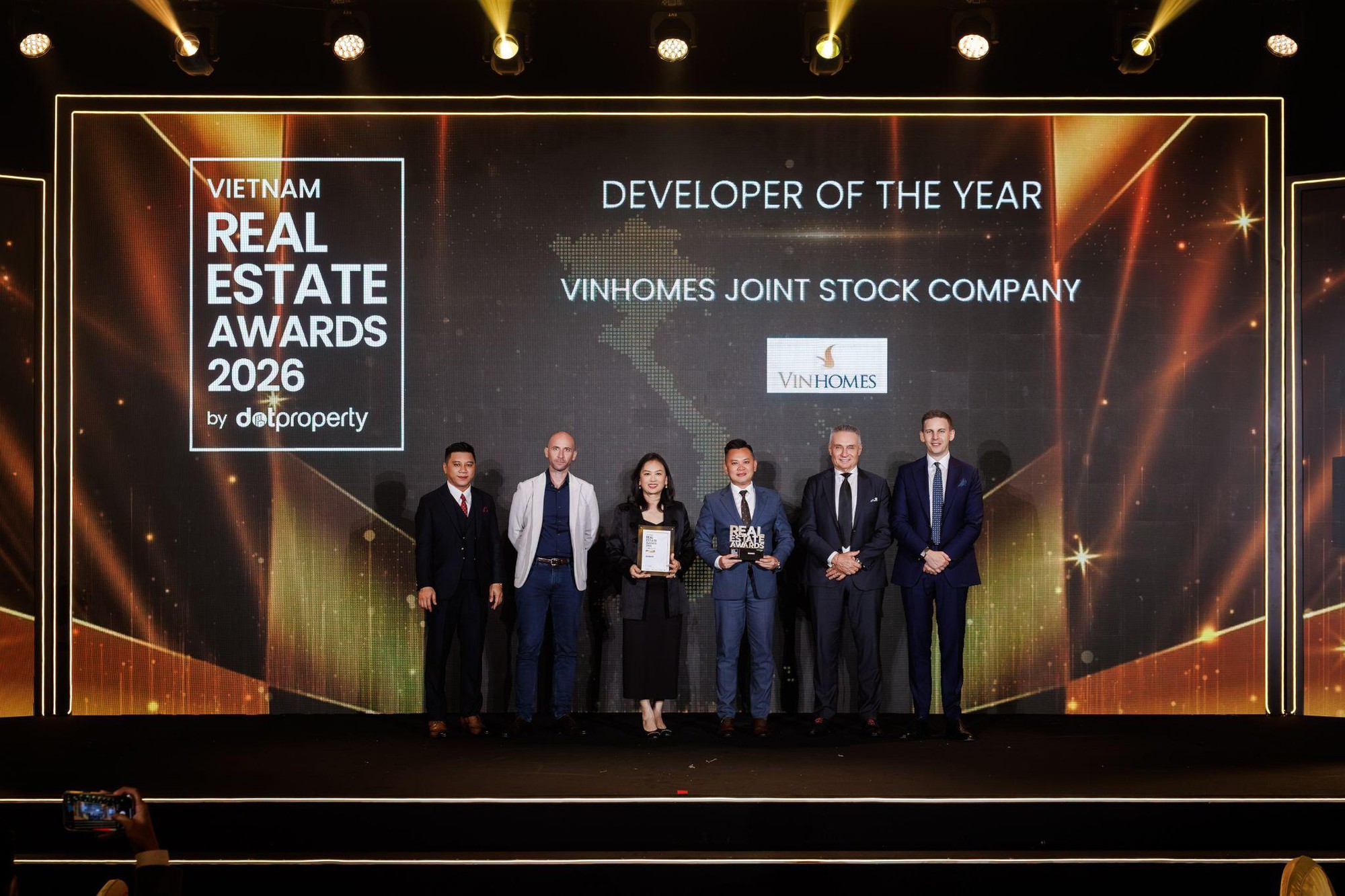 C&ocirc;ng bố giải thưởng Dot Property Vietnam Real Estate Awards 2026 - Ảnh 1.