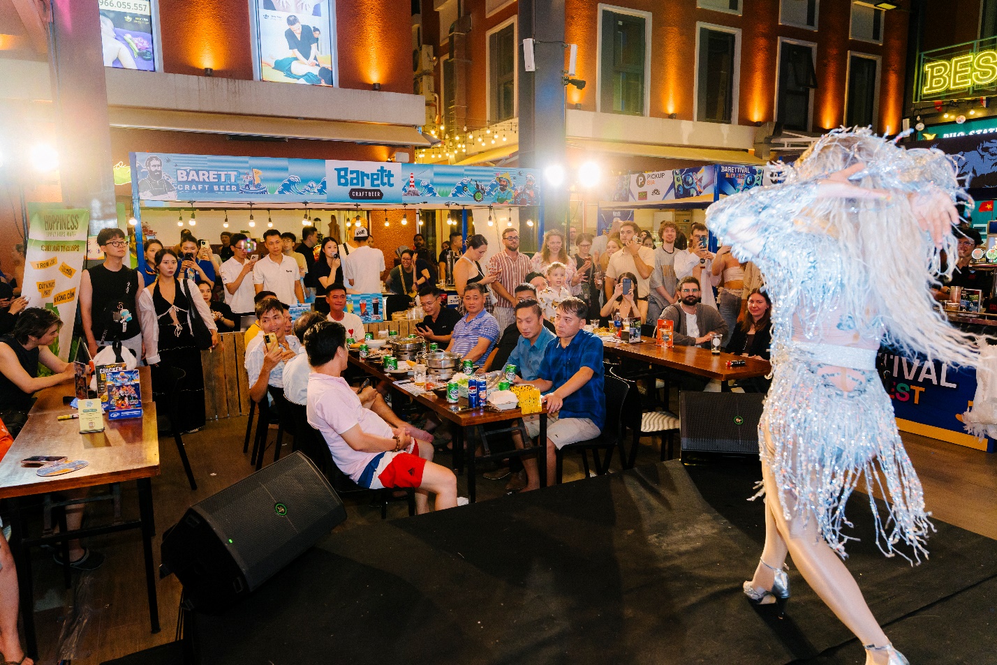 Barett Urban Zone ghi dấu ấn với lễ hội &ldquo;all-in-one&rdquo; - Ảnh 3.