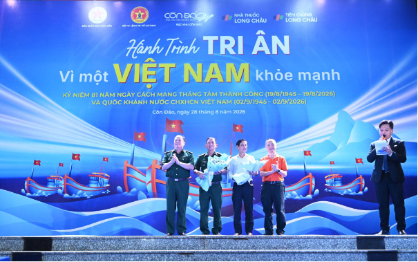 Chuỗi nhà thuốc hiện diện tại Côn Đảo: Long Châu "đi thật xa để đến thật gần" người dân- Ảnh 4.