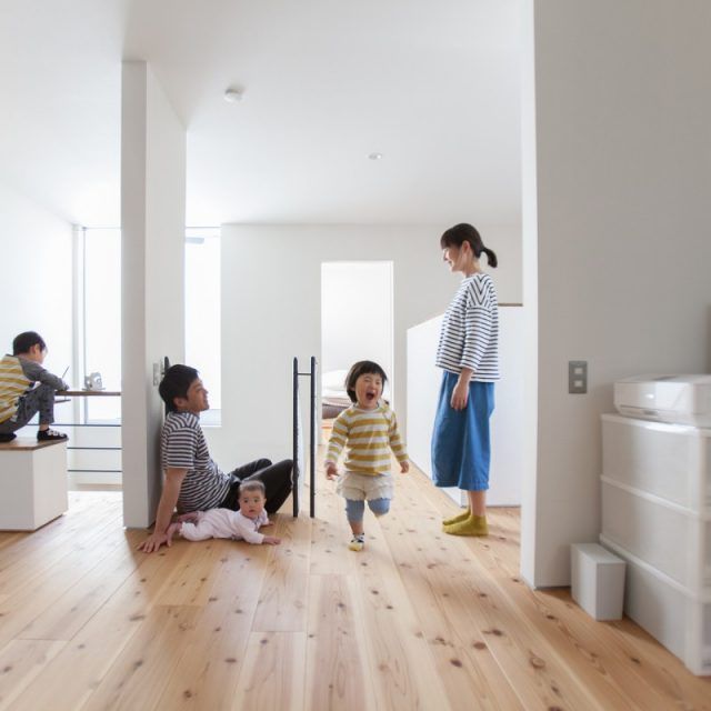 Đừng qu&aacute;t th&aacute;o con nữa: 10 việc cha mẹ n&ecirc;n l&agrave;m trước khai giảng để con mau ổn định lại nề nếp- Ảnh 3.