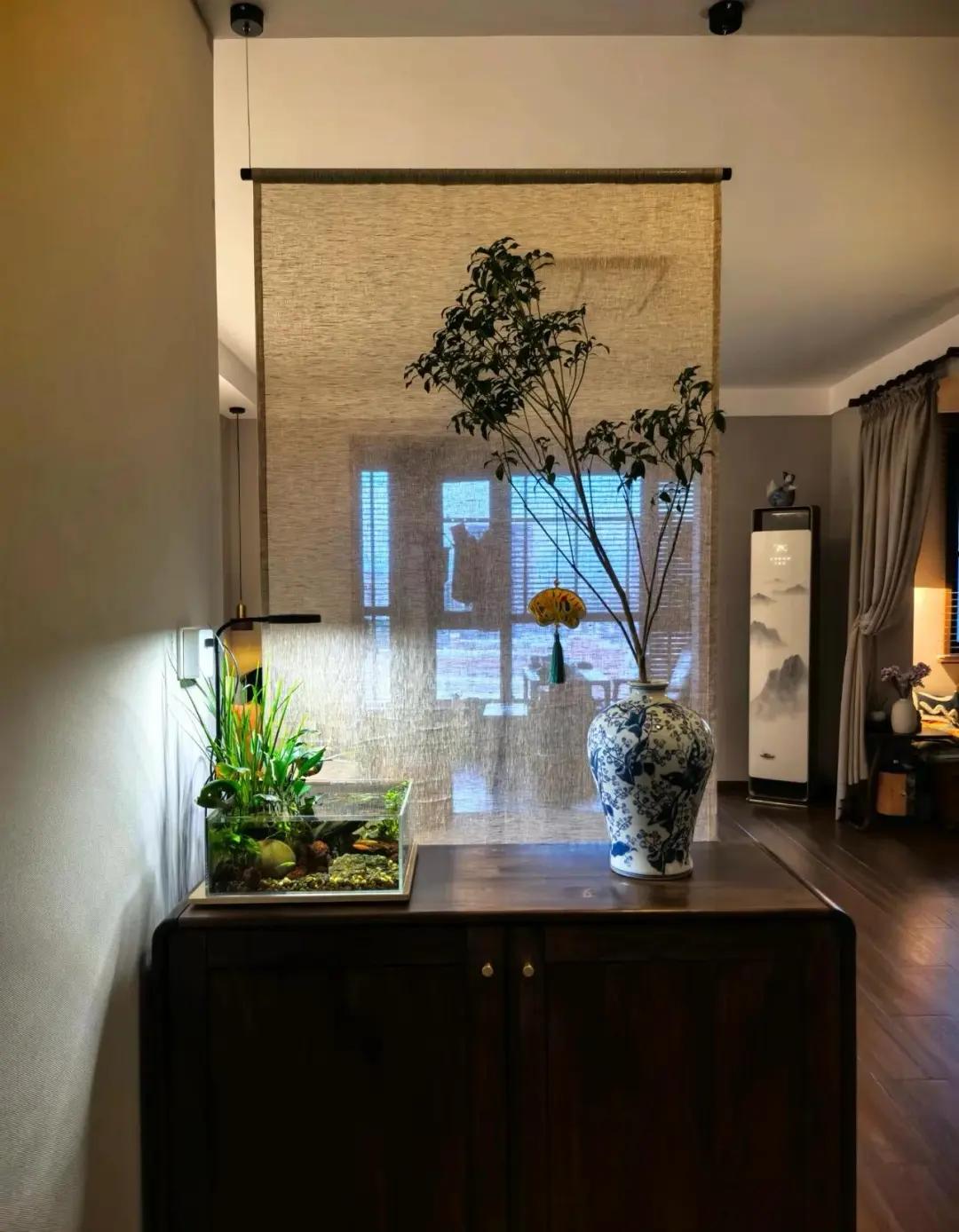 Người dưới 35 tuổi đang đồng loạt cắt 6 khoản chi này: Sau 10 năm biến động, họ nhận ra phần lớn đều không cần thiết - Ảnh 4.