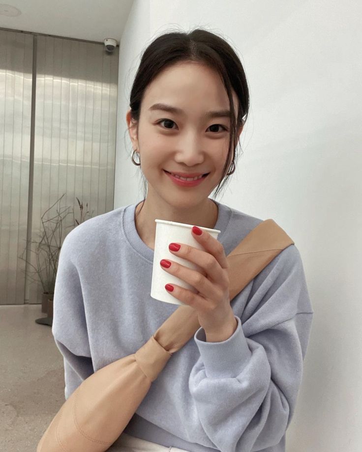 Lương 12 triệu vẫn gửi mẹ 2 triệu, tự tiết kiệm thêm 4 triệu mỗi tháng: Cách chi tiêu khiến nhiều người thu nhập cao cũng phải nể - Ảnh 4.