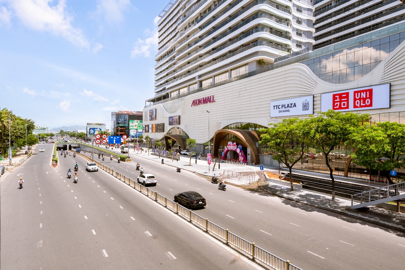 AEON MALL hướng tới 10 TTTM: Tăng tốc c&ugrave;ng nhu cầu n&acirc;ng cấp chất lượng cuộc sống tại Việt Nam - Ảnh 4.