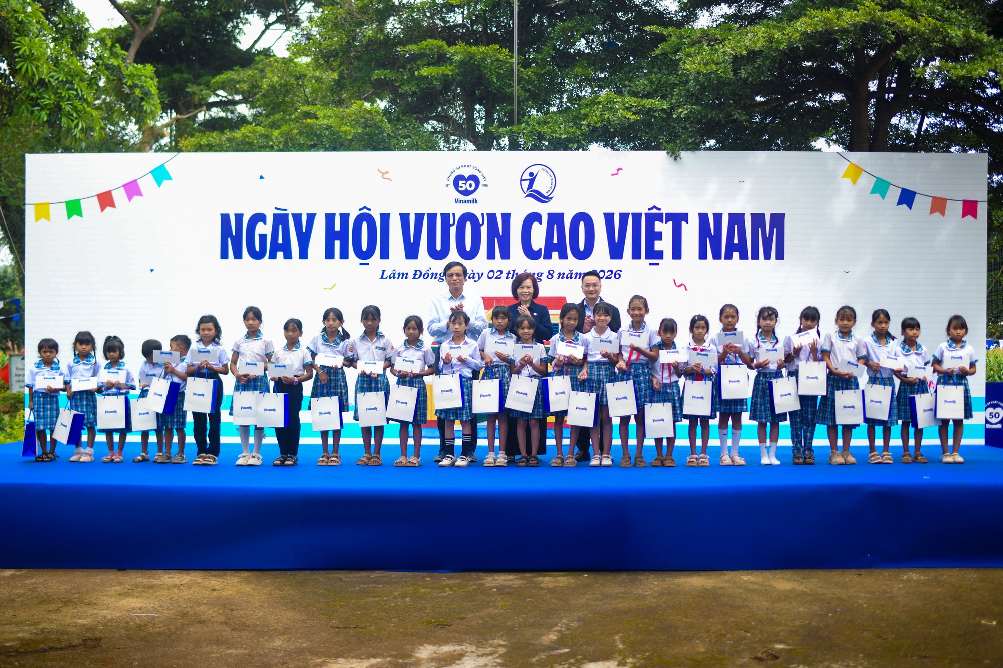 50 năm Vinamilk: Bền bỉ chăm s&oacute;c nền tảng cho thế hệ Việt Nam tương lai- Ảnh 2.