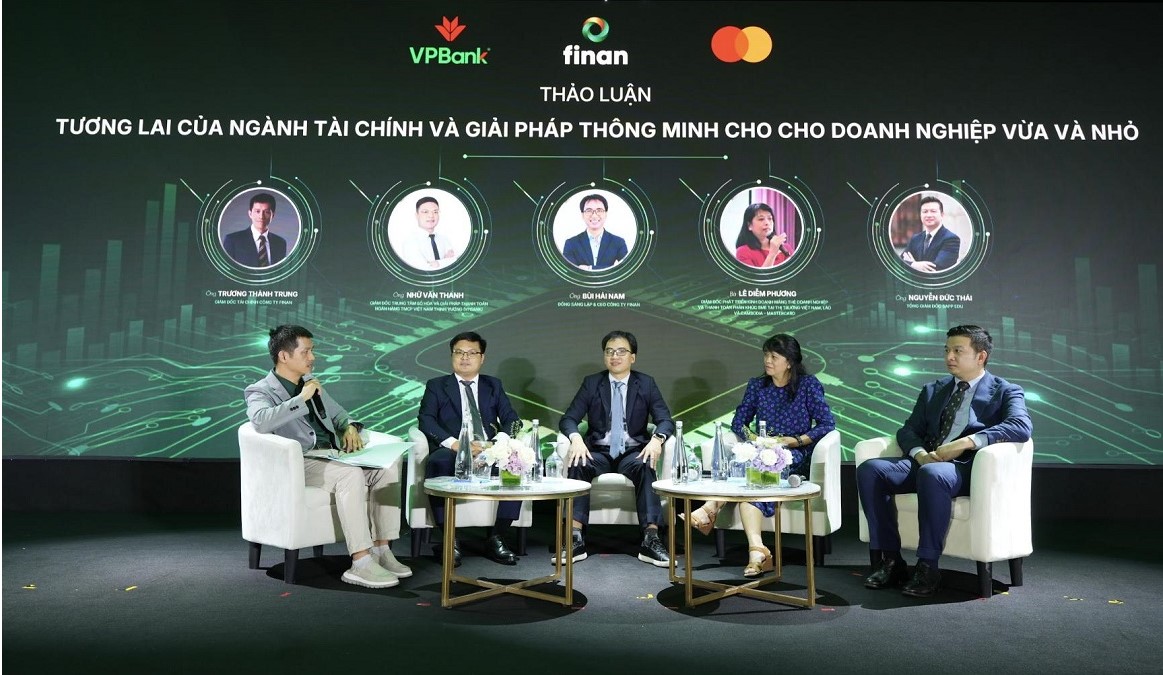 VPBank, FINAN và Mastercard hợp tác ra mắt dòng thẻ ghi nợ phi vật lý - Ảnh 3.