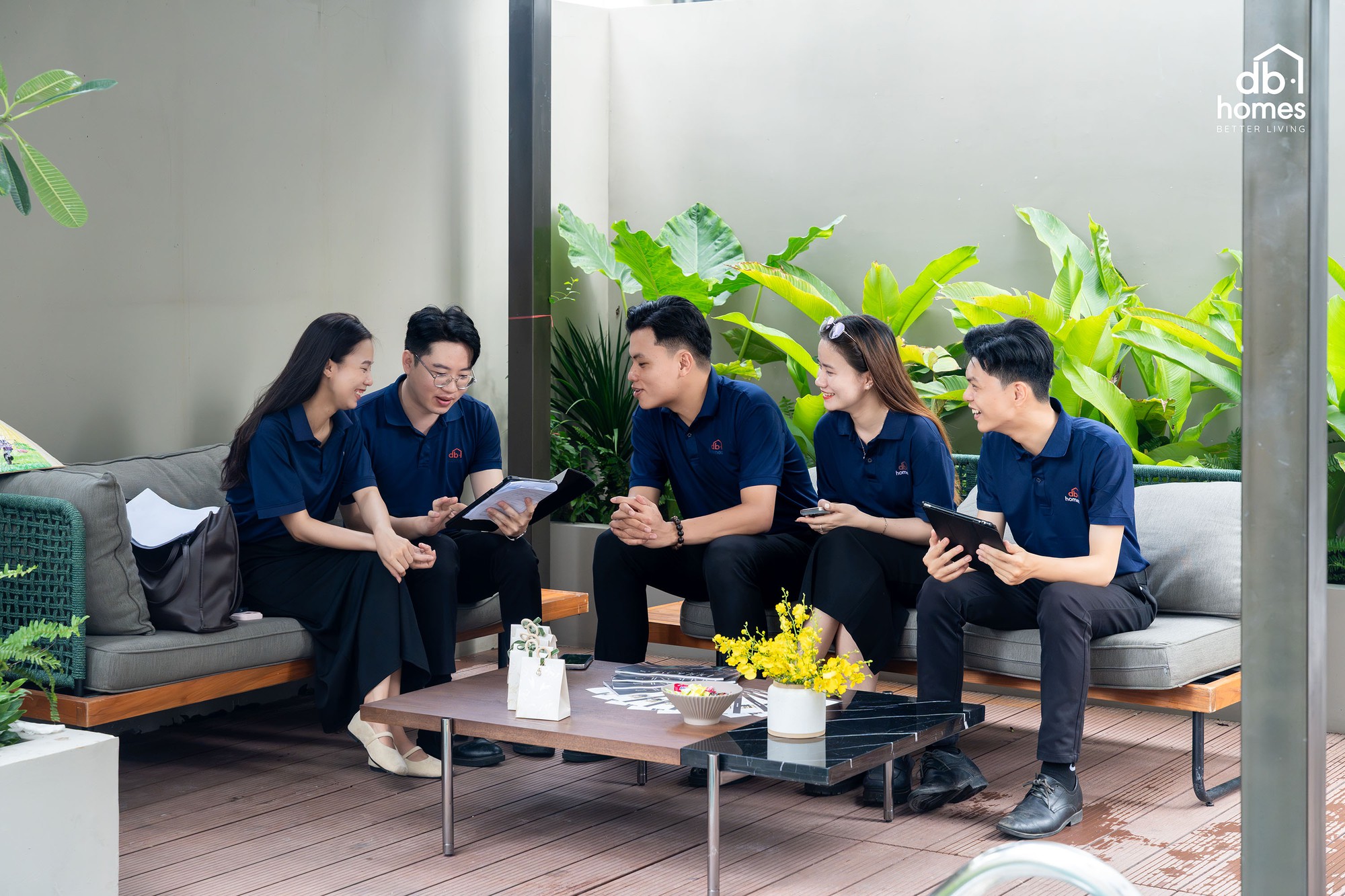 Trải nghiệm giải ph&aacute;p nội thất tại kh&ocirc;ng gian mới của DBHomes- Ảnh 2.