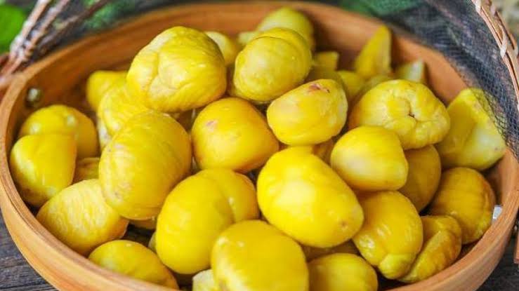 Món ăn này làm nhanh chóng, nguyên liệu đầy chợ, ngon miệng đến nỗi cả nước sốt cũng hết veo- Ảnh 1.