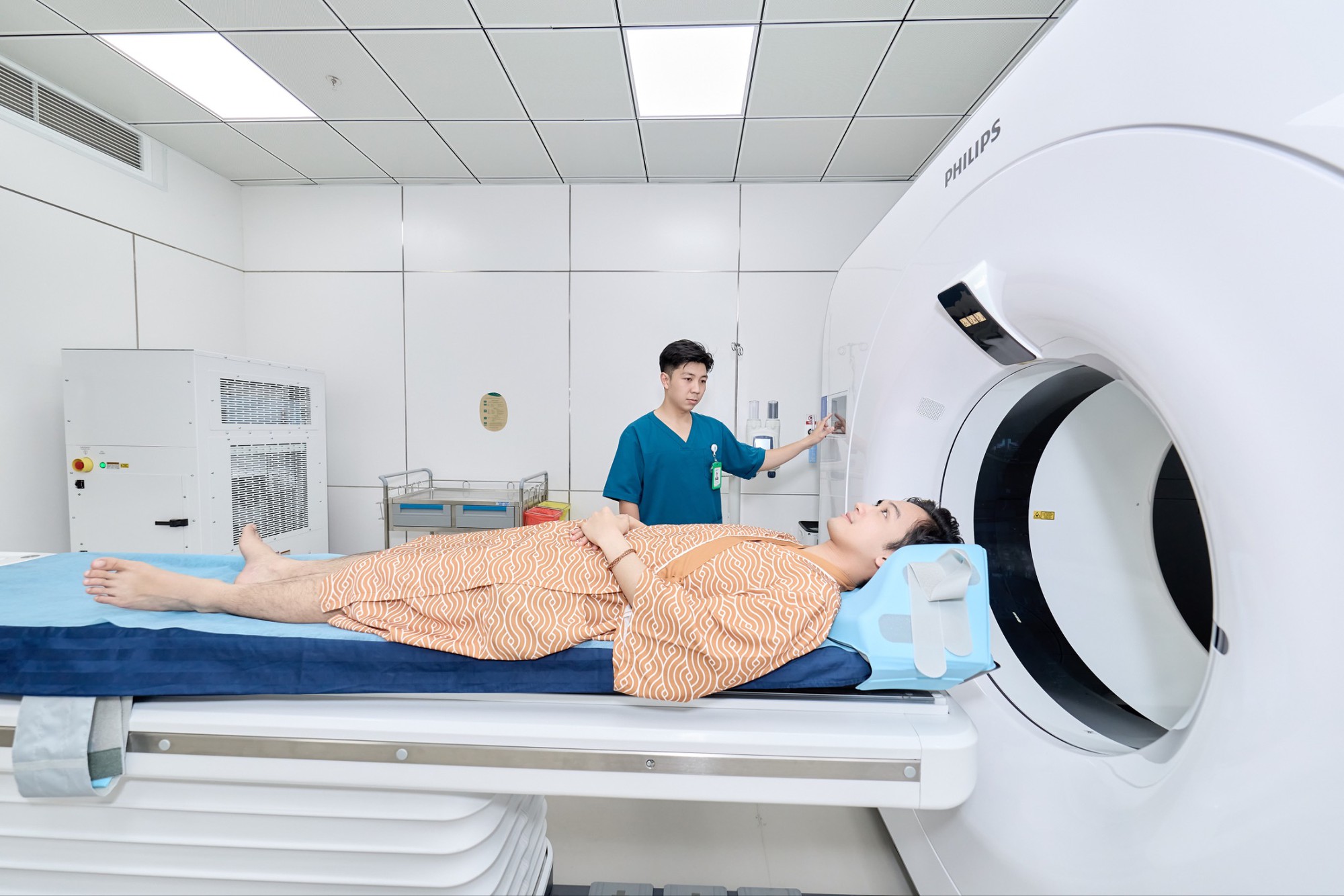 Y tế Ph&uacute; Quốc trước thềm APEC 2027: Từ bệnh viện hiện đại đến hệ sinh th&aacute;i chuy&ecirc;n m&ocirc;n- Ảnh 1.