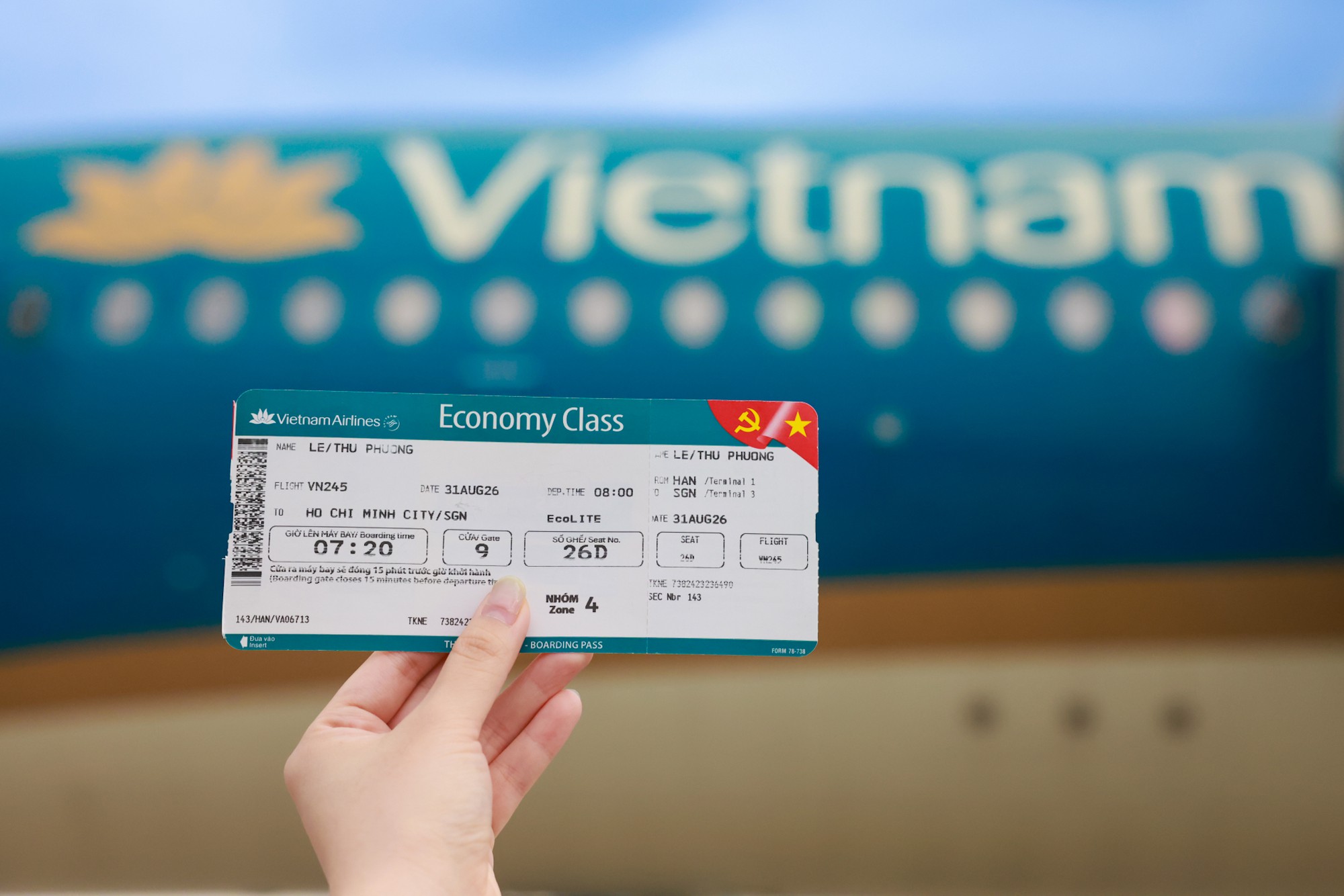 Giai điệu Quốc kh&aacute;nh vang l&ecirc;n ở độ cao 10.000 m&eacute;t tr&ecirc;n chuyến bay Vietnam Airlines- Ảnh 5.