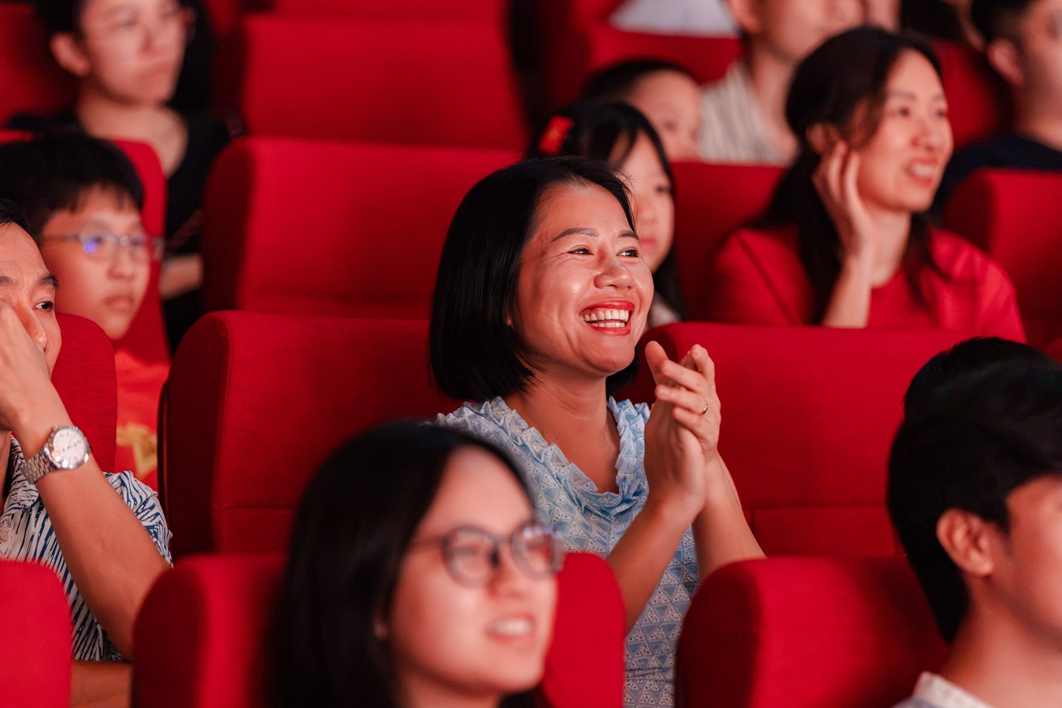 Tết Độc lập đong đầy cảm x&uacute;c c&ugrave;ng đại sử thi s&acirc;n khấu &ldquo;Đất Nước Thi&ecirc;n H&ugrave;ng Ca&rdquo;- Ảnh 16.