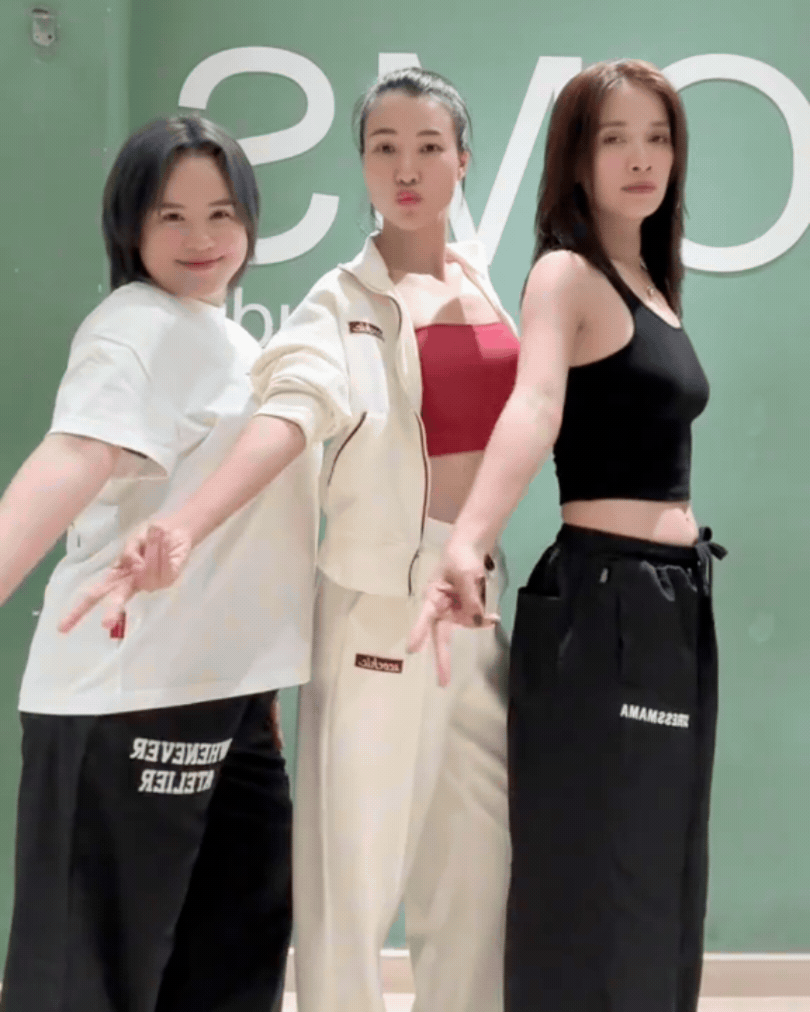 Bạn th&acirc;n Khả Ng&acirc;n, Ho&agrave;ng Oanh bị nhắc nhở v&igrave; kh&ocirc;ng giảm c&acirc;n sau sinh- Ảnh 2.