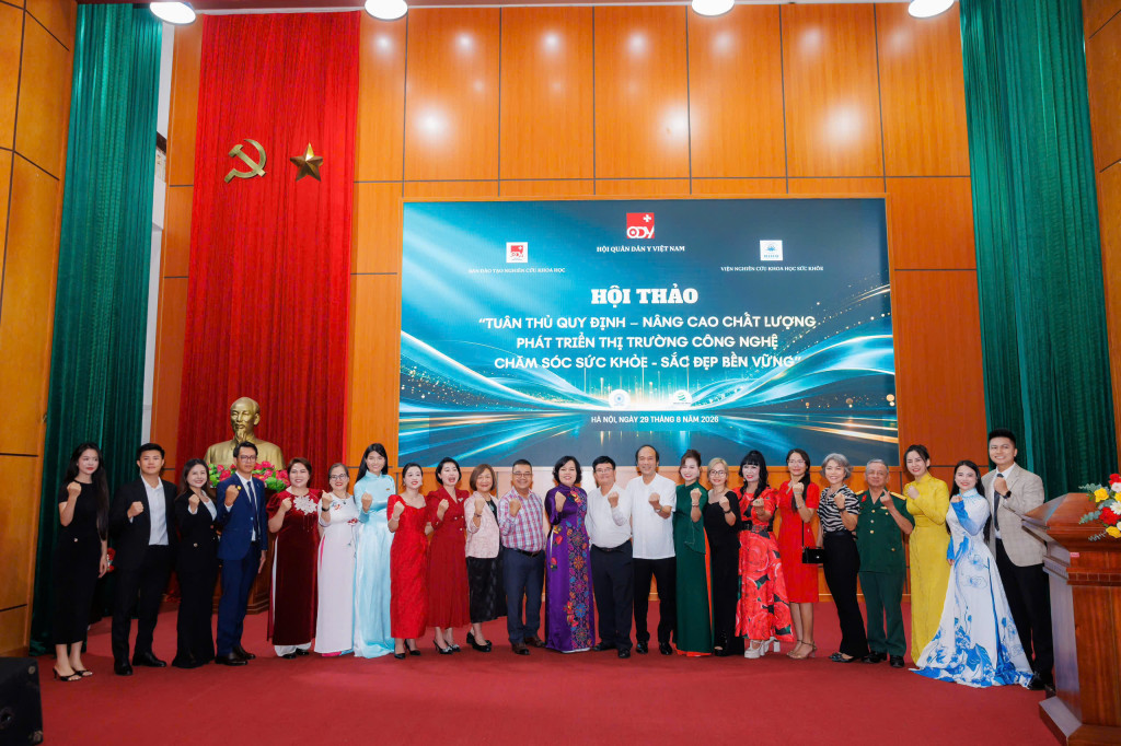 Hội thảo “Tuân thủ quy định – Nâng cao chất lượng – Phát triển thị trường chăm sóc sức khỏe, sắc đẹp bền vững”
- Ảnh 7.