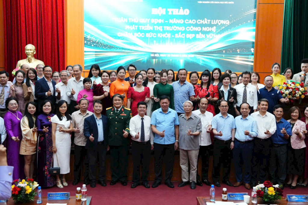 Hội thảo “Tuân thủ quy định – Nâng cao chất lượng – Phát triển thị trường chăm sóc sức khỏe, sắc đẹp bền vững”
- Ảnh 8.