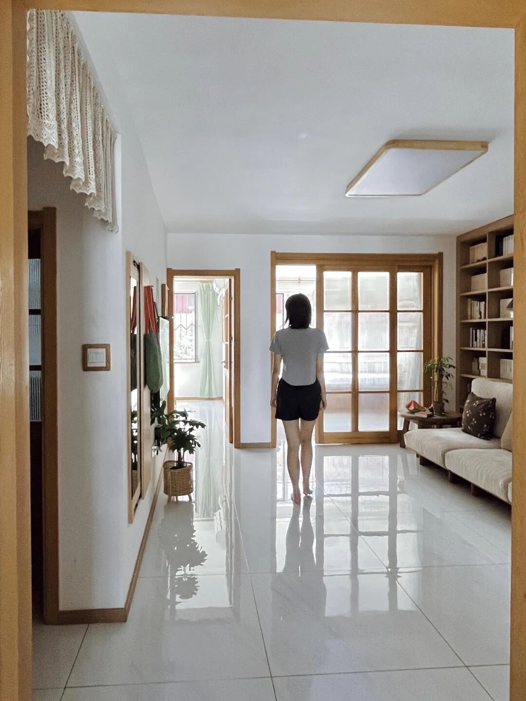 Sau một lần dọn nh&agrave; thật kỹ, t&ocirc;i quyết kh&ocirc;ng mua lại 6 m&oacute;n n&agrave;y: Tốn tiền, chiếm chỗ, c&agrave;ng d&ugrave;ng c&agrave;ng thấy mệt - Ảnh 2.