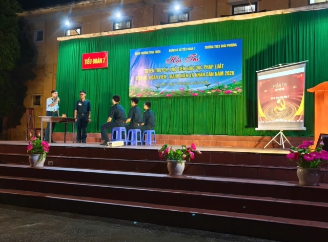Học viện Ph&ograve;ng kh&ocirc;ng-Kh&ocirc;ng qu&acirc;n: S&acirc;n khấu h&oacute;a tuy&ecirc;n truyền, phổ biến gi&aacute;o dục ph&aacute;p luật - Ảnh 2.