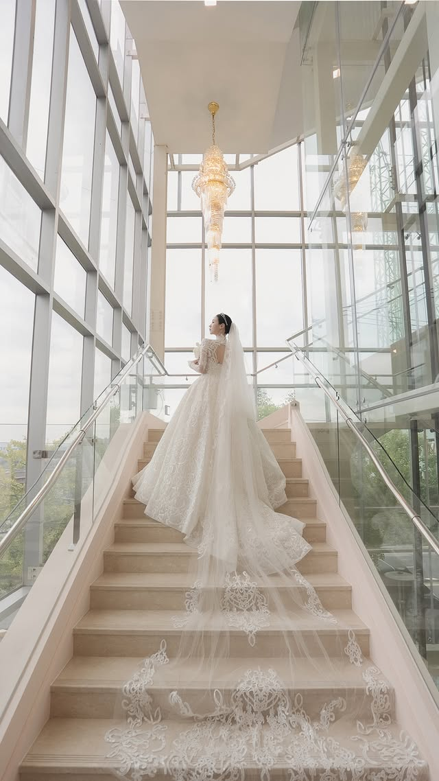 H&ograve;a b&igrave;nh đến với T-ara rồi sao: Hwayoung cưới, Eunjung v&agrave; Hyomin n&ocirc; nức tung hoa?- Ảnh 2.