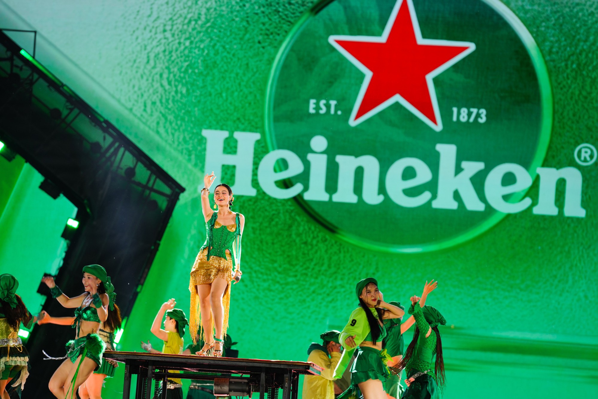 &rlm;The World of Heineken&reg;: &ldquo;Si&ecirc;u trải nghiệm&rdquo; kết nối văn ho&aacute;, thể thao, du lịch v&agrave; kinh tế đ&ocirc; thị &rlm; - Ảnh 4.