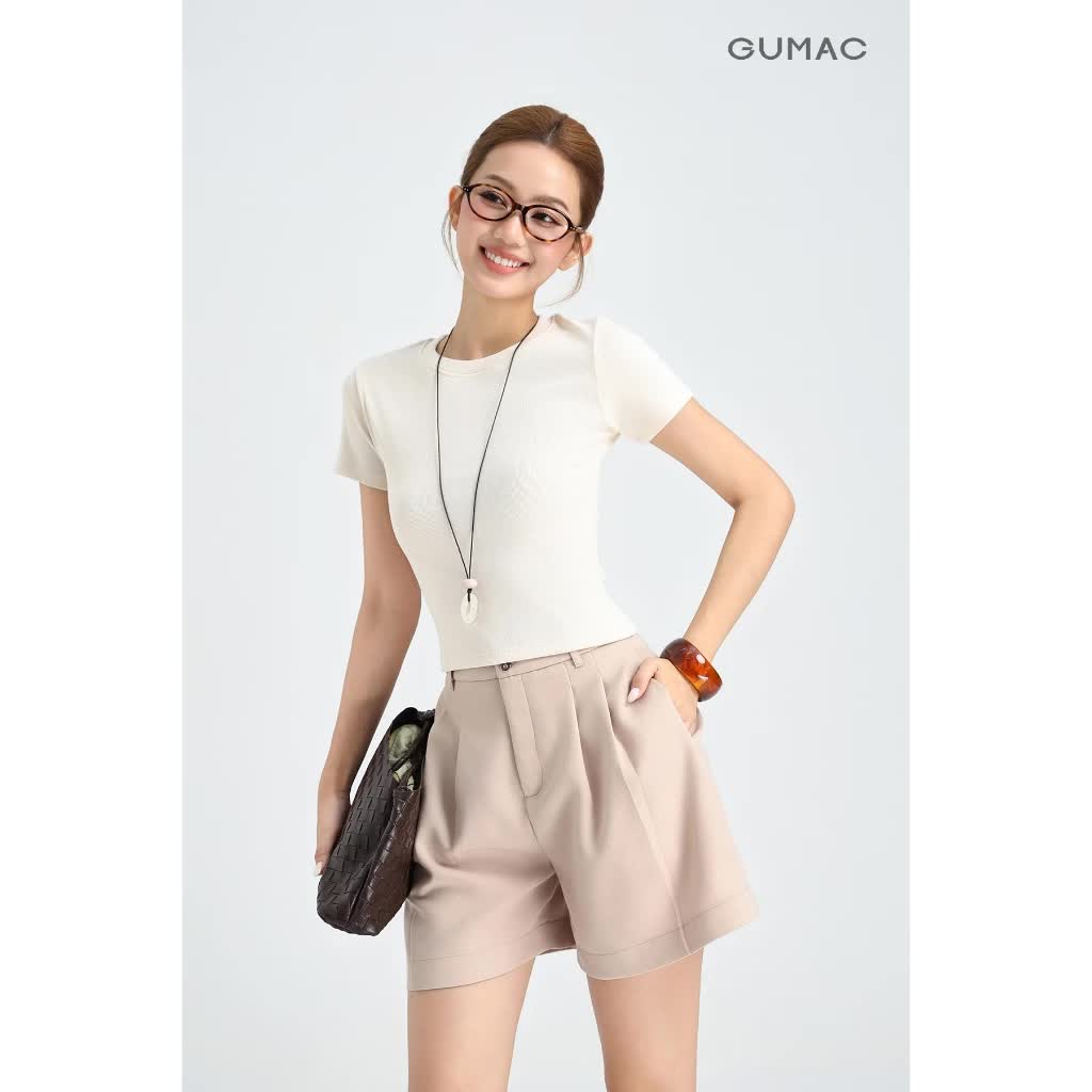 Mặc áo phông đi làm: Vừa đẹp chuẩn old money, lại vừa hack tuổi trẻ trung - Ảnh 9.