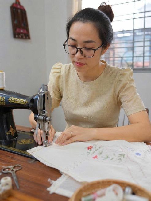 "Đôi điều đôi tay chưa kể": khi nỗ lực thầm lặng được nhìn thấy và ghi nhận- Ảnh 1.