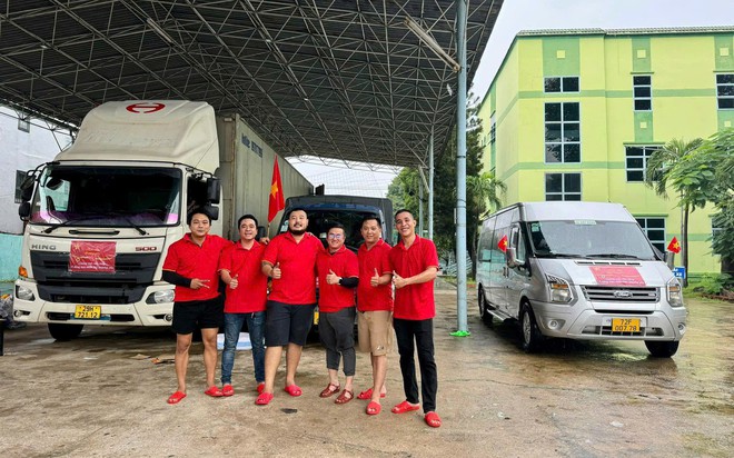 Từ nghề tài xế đến hành trình xây dựng sức ảnh hưởng trên mạng xã hội- Ảnh 1.