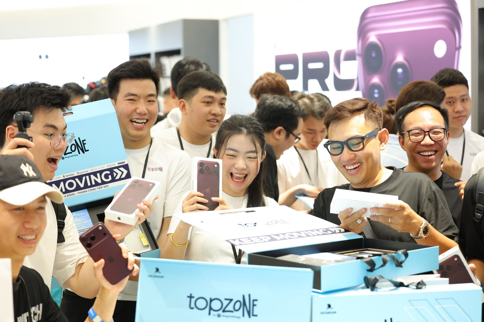 Từ đặt trước đến giao h&agrave;ng, TopZone lu&ocirc;n khẳng định vị thế h&agrave;ng đầu- Ảnh 2.