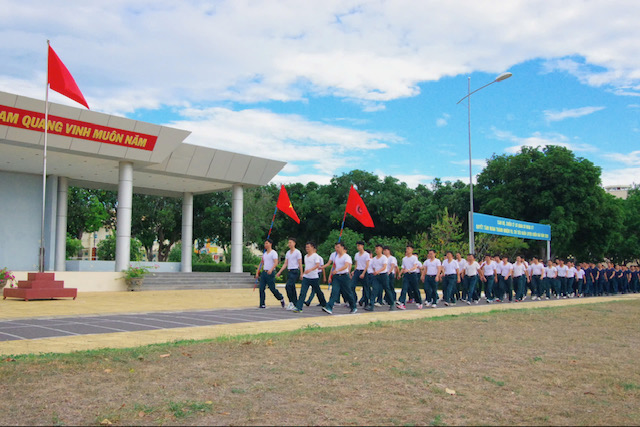 Sư đo&agrave;n 377 hưởng ứng chương tr&igrave;nh &ldquo;C&ugrave;ng Việt Nam tiến bước&rdquo; - Ảnh 2.