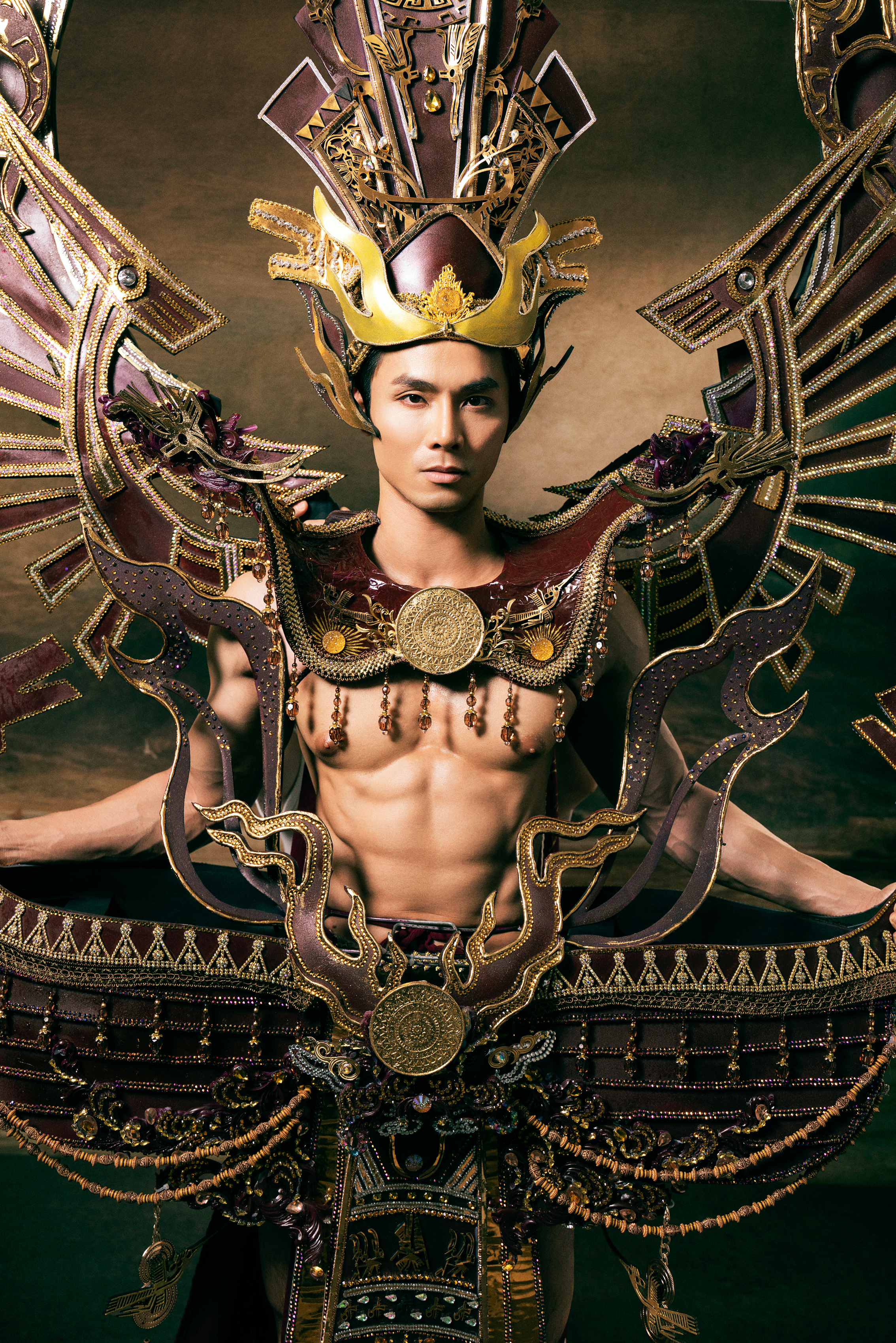 Nguyễn Vũ Linh mang "Hồn thi&ecirc;ng &Acirc;u Lạc" đến Mister International 2026 - Ảnh 3.