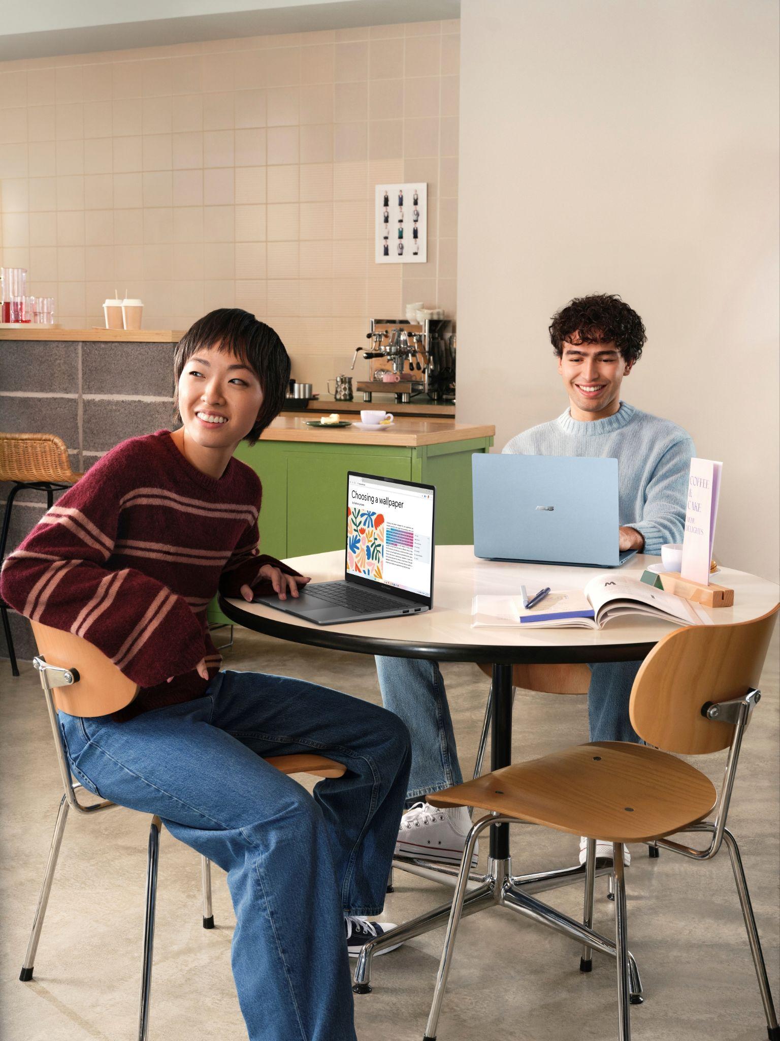 Laptop ngày càng mạnh, nhưng người trẻ lại cần mang theo ít hơn - Ảnh 2.