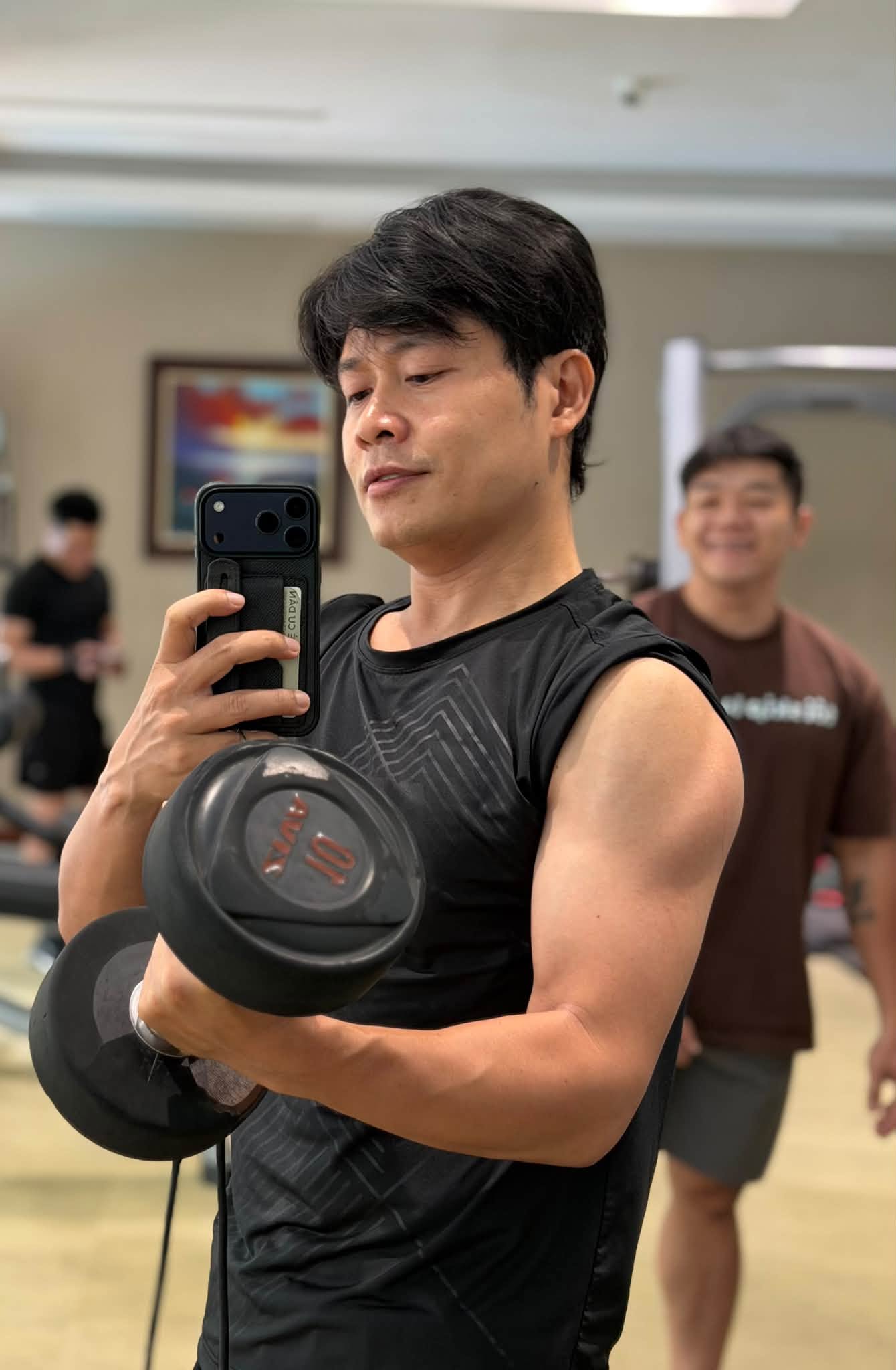 "Cụ" Chung ngo&agrave;i tấu h&agrave;i ra c&ograve;n dạy con cực đỉnh: Tiết lộ b&iacute; quyết để cậu b&eacute; 14 tuổi tự lập từ nhỏ- Ảnh 8.