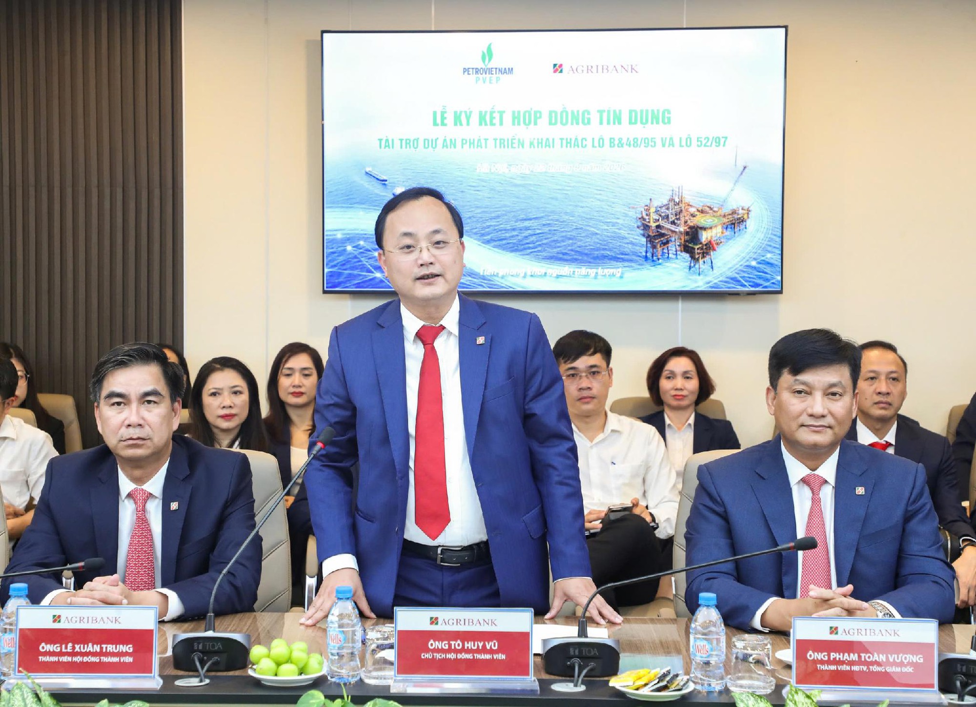 Agribank &ndash; PVEP k&yacute; kết Hợp đồng t&iacute;n dụng, đồng h&agrave;nh triển khai dự &aacute;n năng lượng trọng điểm quốc gia- Ảnh 1.