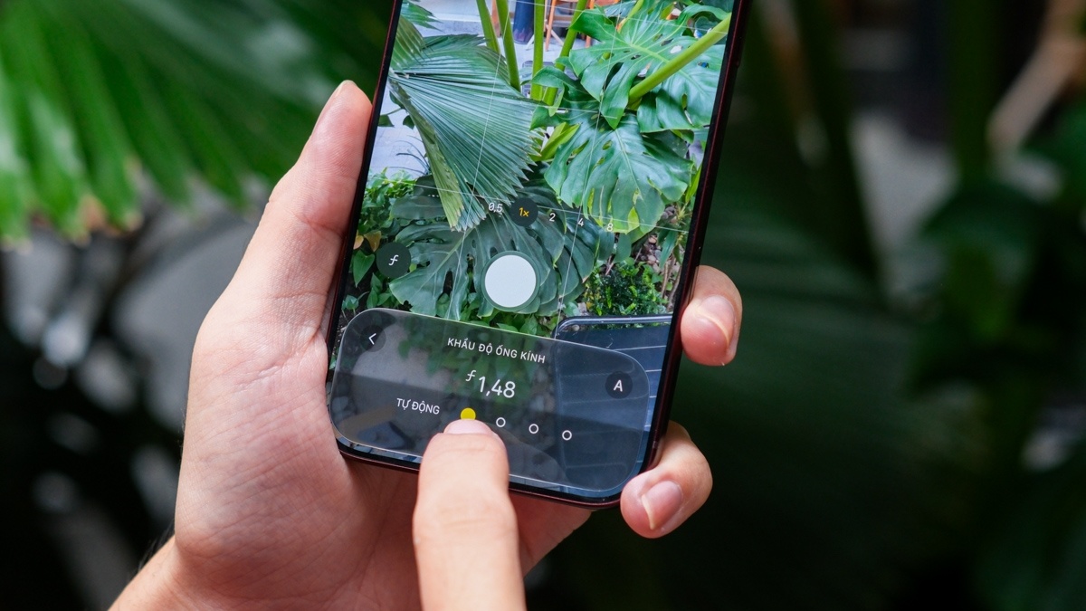 M&agrave;n h&igrave;nh gập iPhone Duo hay camera biến thi&ecirc;n 18 Pro Max nổi bật hơn? - Ảnh 2.