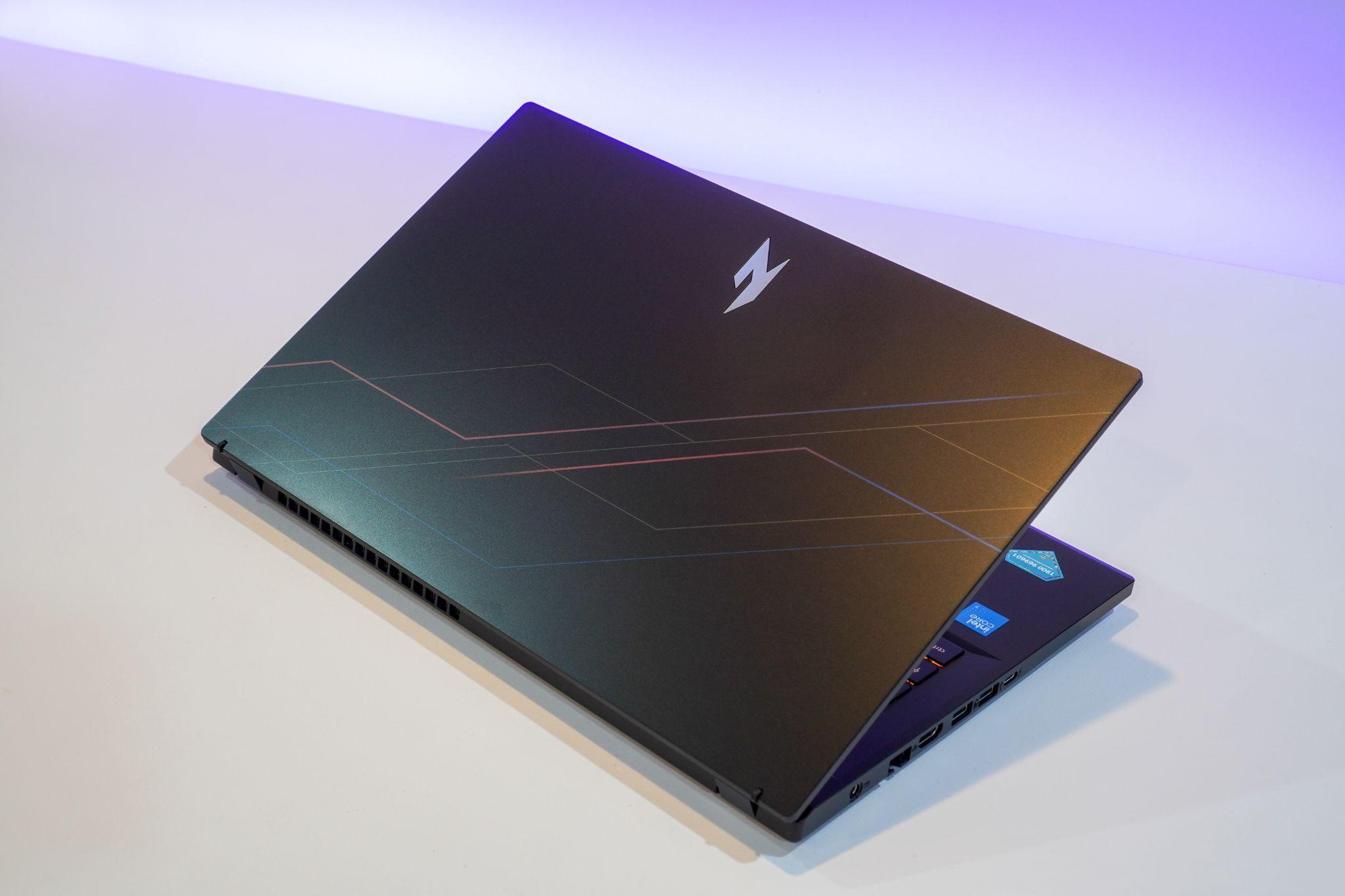 Từ RTX 3050 đến RTX 5050: 3 lựa chọn laptop gaming Acer theo nhu cầu sử dụng - Ảnh 4.