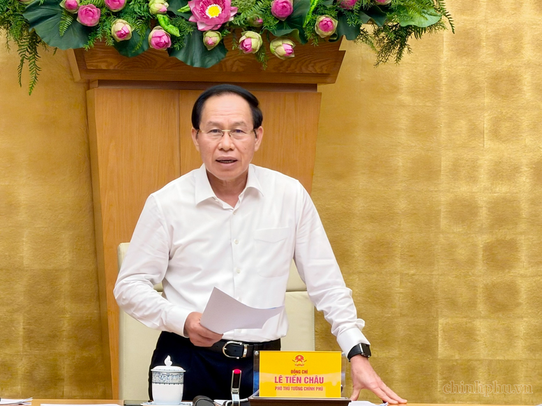 Giải quyết căn cơ vấn đề thiếu gi&aacute;o vi&ecirc;n- Ảnh 2.
