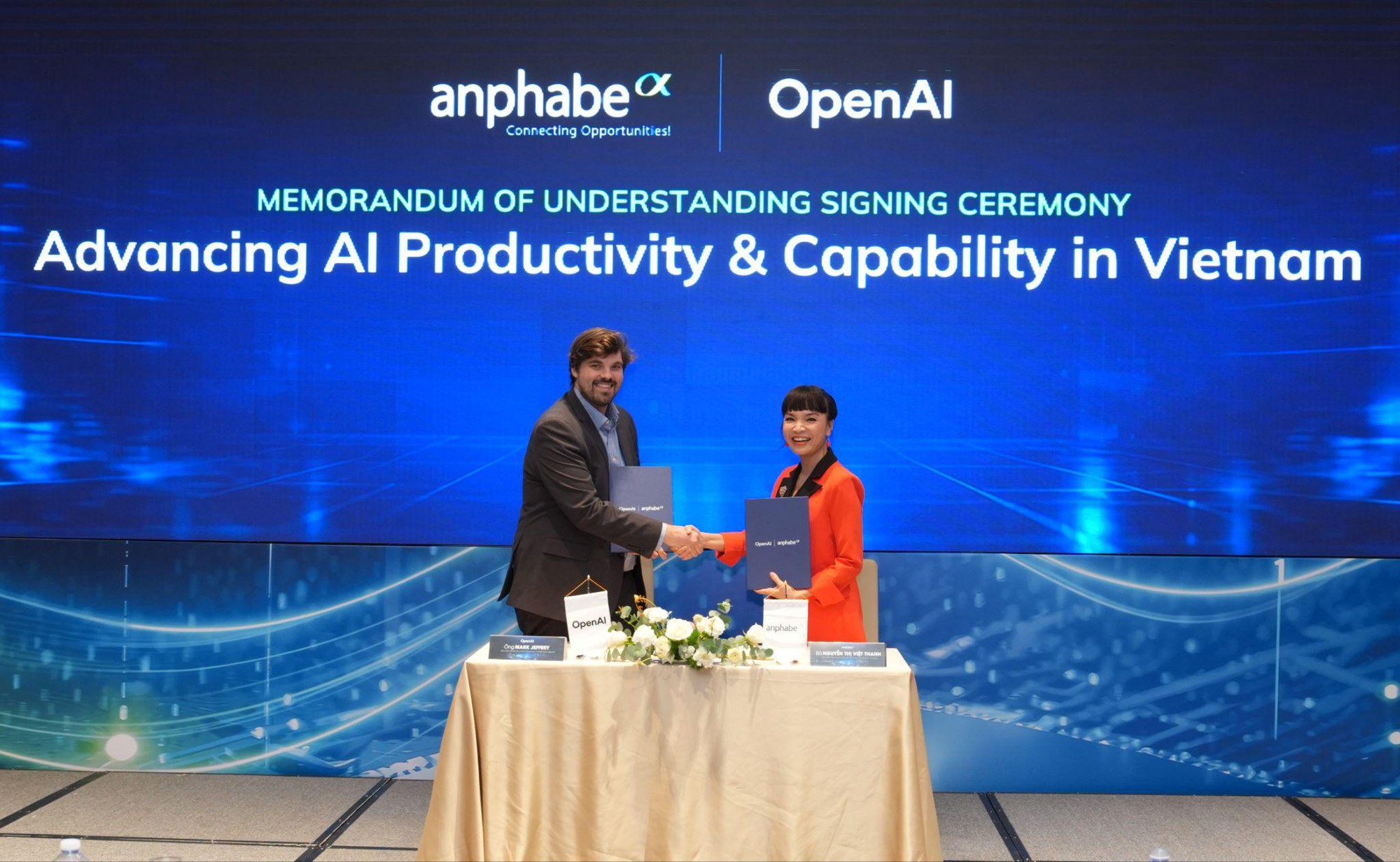 Anphabe trở thành đối tác đầu tiên của OpenAI về chuyển đổi năng suất & năng lực AI tại Việt Nam- Ảnh 1.