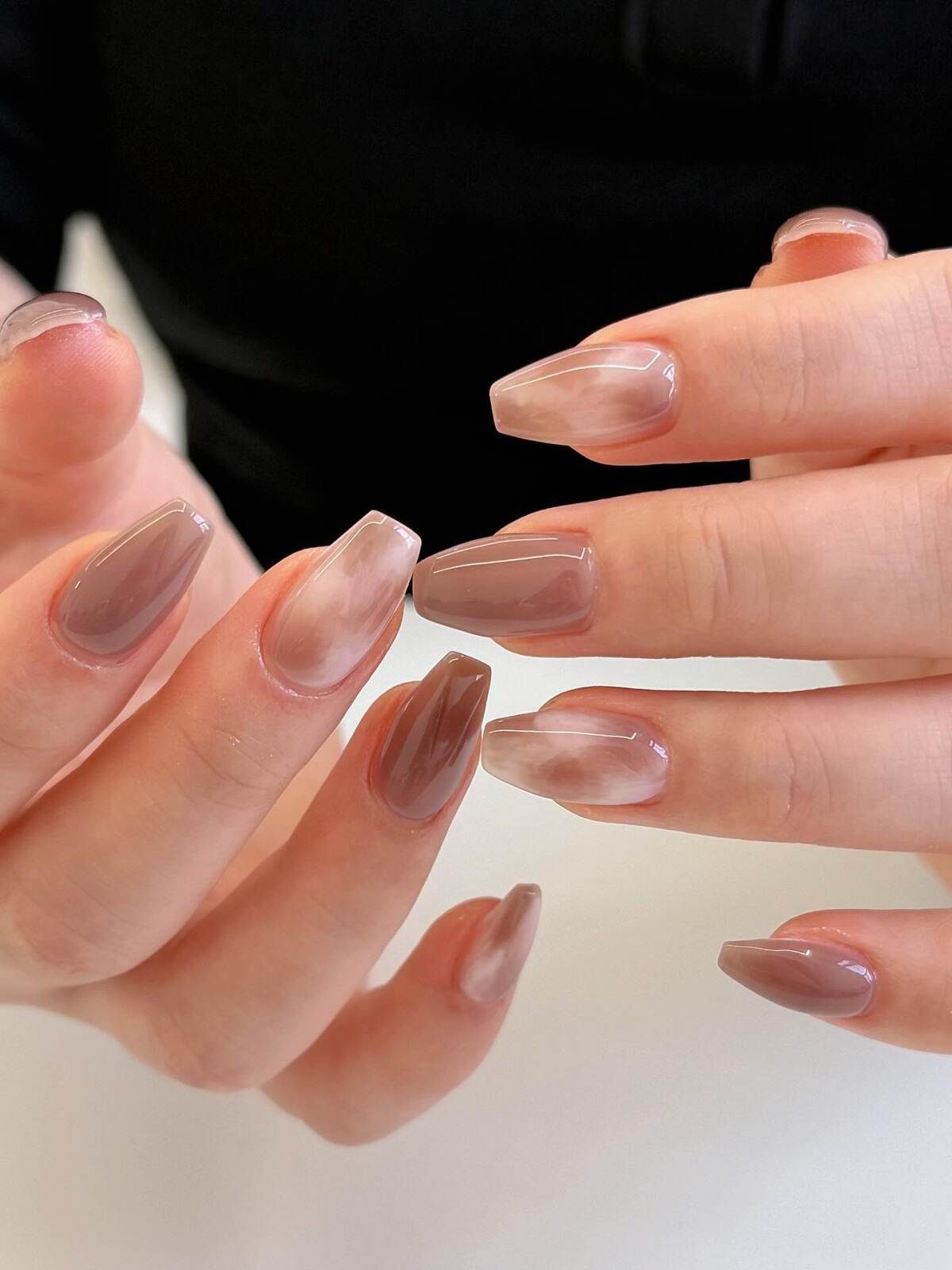 M&oacute;ng gel trong kiểu H&agrave;n: Xu hướng nail thu đ&ocirc;ng 2026 đẹp l&acirc;u, kh&ocirc;ng sợ lộ m&oacute;ng mọc - Ảnh 11.