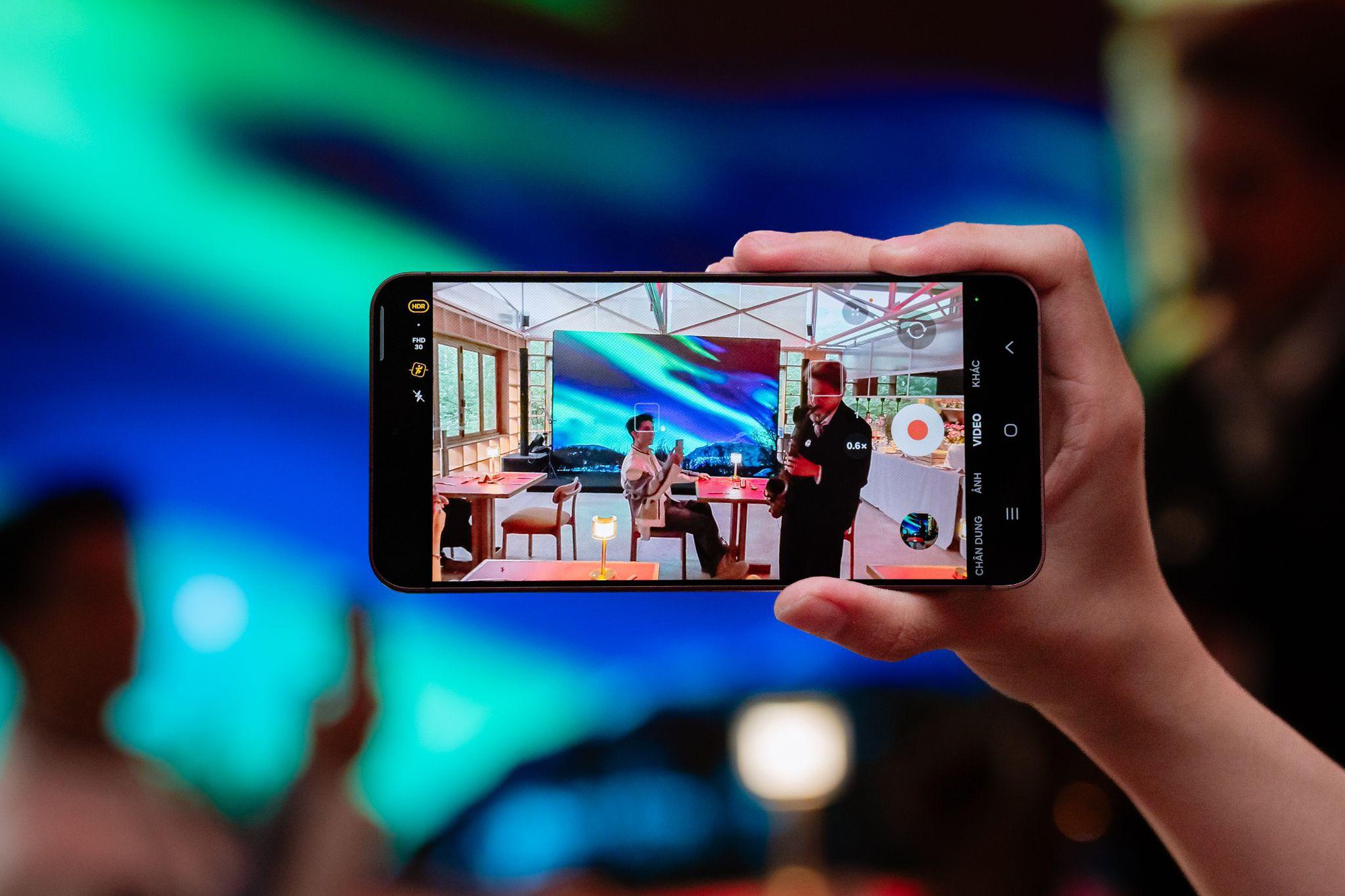Galaxy S26 FE thay đổi quan niệm &ldquo;trải nghiệm flagship lu&ocirc;n đắt đỏ&rdquo;- Ảnh 5.