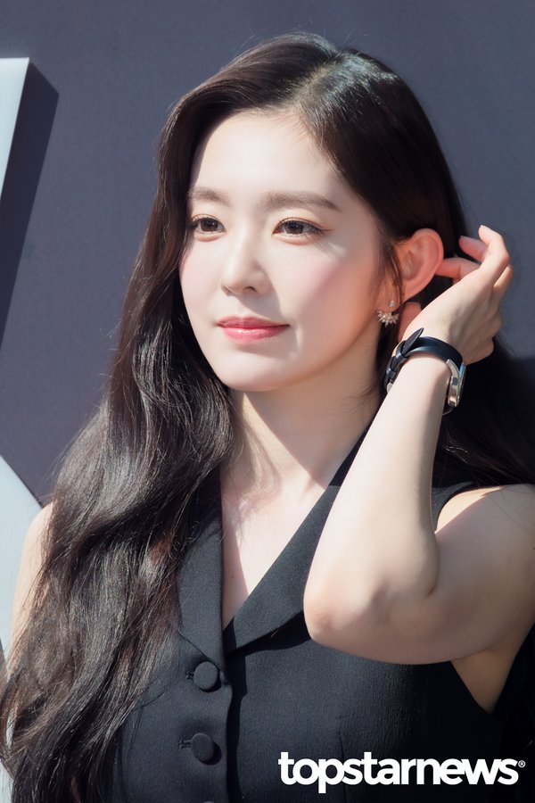 "Đệ nhất mỹ nh&acirc;n showbiz" n&oacute;i 1 c&acirc;u liền hiểu sao 12 năm bất bại chỉ nhờ gương mặt - Ảnh 2.