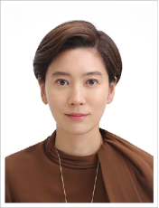 Những điều ít biết về Ái nữ Chaebol: Từ thảm đỏ đến hành trình kế nghiệp Daesang 70 năm tuổi - Ảnh 2.