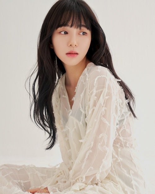 "Mỹ nhân khổ nhất showbiz" bóc trần chị gái lừa đảo, bòn rút hàng chục tỷ đồng- Ảnh 2.