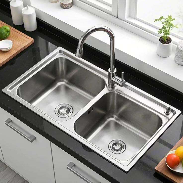 Bồn rửa đôi từng là tiêu chuẩn của căn bếp, vì sao nhiều gia đình làm bếp mới lại bỏ? - Ảnh 2.