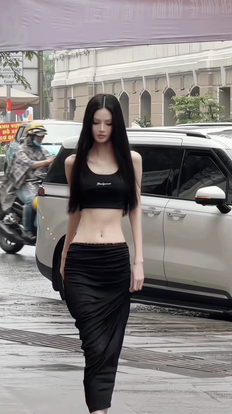 Hương Giang khoe "si&ecirc;u v&ograve;ng 2", netizen ph&aacute;n cỡ top 1 Trung Quốc- Ảnh 4.