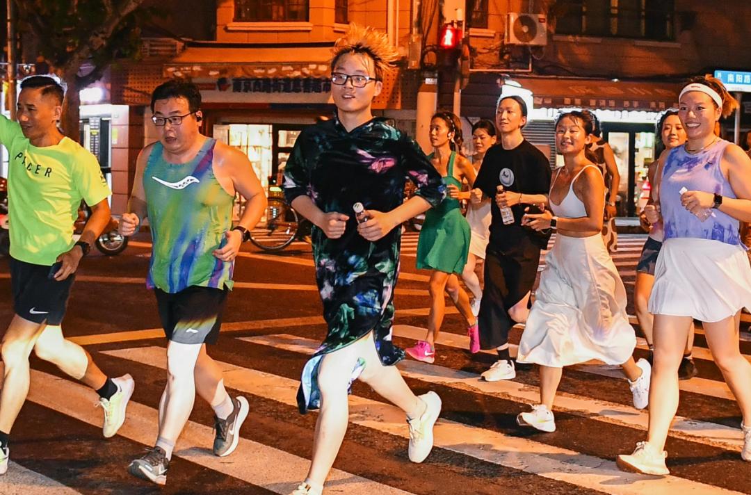 C&ocirc; g&aacute;i 9X thử 100 ng&agrave;y cuối tuần kh&ocirc;ng ti&ecirc;u tiền: Sau c&ugrave;ng nhận ra, tiết kiệm kh&ocirc;ng phải l&agrave; ở nh&agrave; v&agrave; từ chối mọi niềm vui - Ảnh 7.