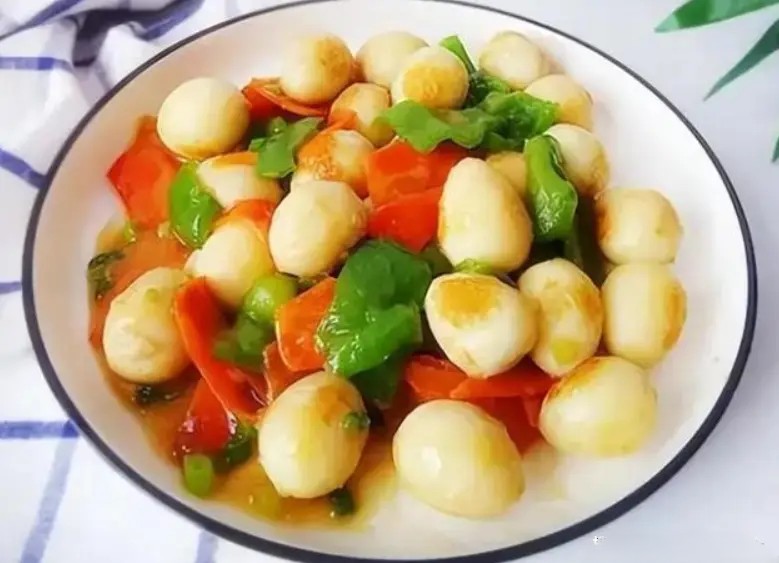 7 m&oacute;n ăn độc đ&aacute;o chế biến từ trứng c&uacute;t v&ocirc; c&ugrave;ng ngon miệng v&agrave; ho&agrave;n hảo khi ăn k&egrave;m với cơm!  - Ảnh 3.