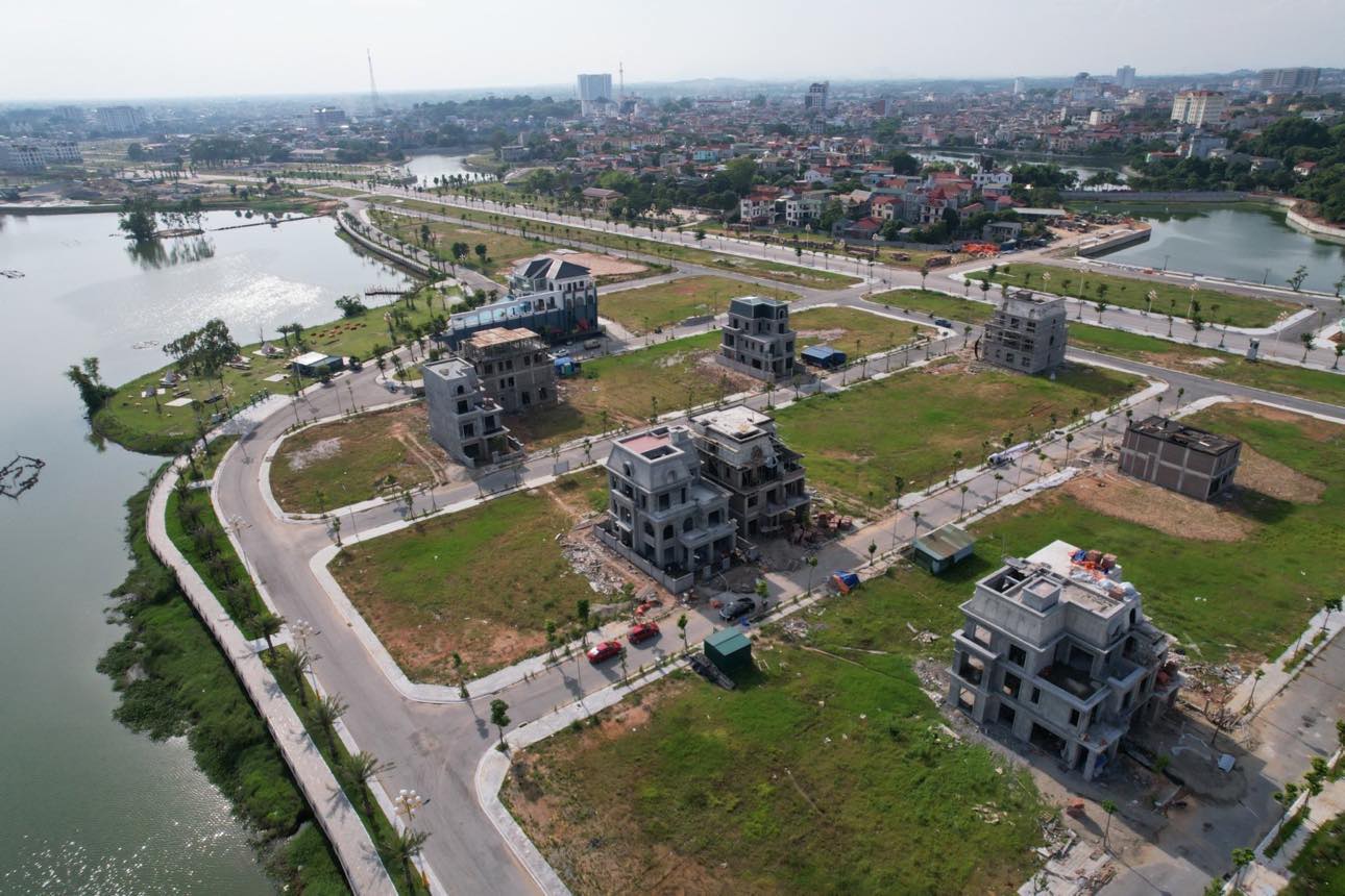 Từng vướng lùm xùm huy động vốn trái phép, siêu dự án những cánh chim vút bay bên bờ Đầm Vạc hiện ra sao?