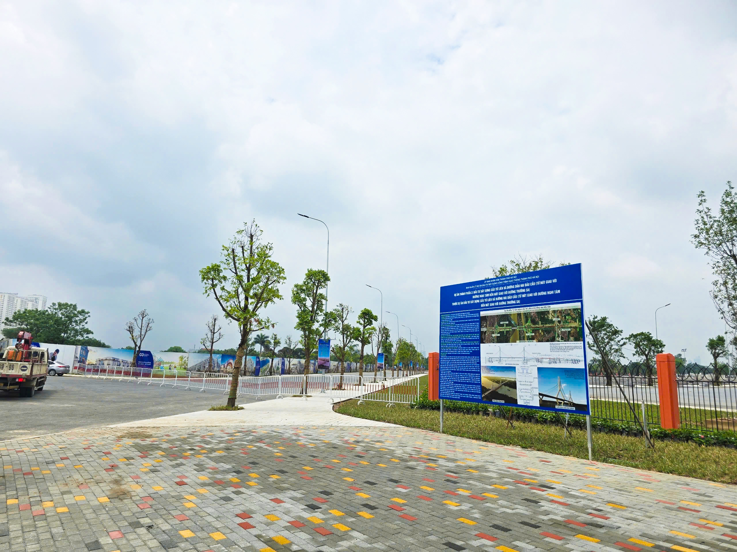 Toàn cảnh khu vực xây "siêu cầu" gần 20.000 tỷ tại Thủ đô sau nửa tháng khởi công- Ảnh 10.