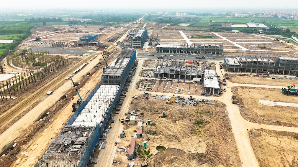 Hà Nội thu ngân sách vượt 76% kế hoạch, thu lớn từ loạt dự án bất động sản lớn- Ảnh 1.