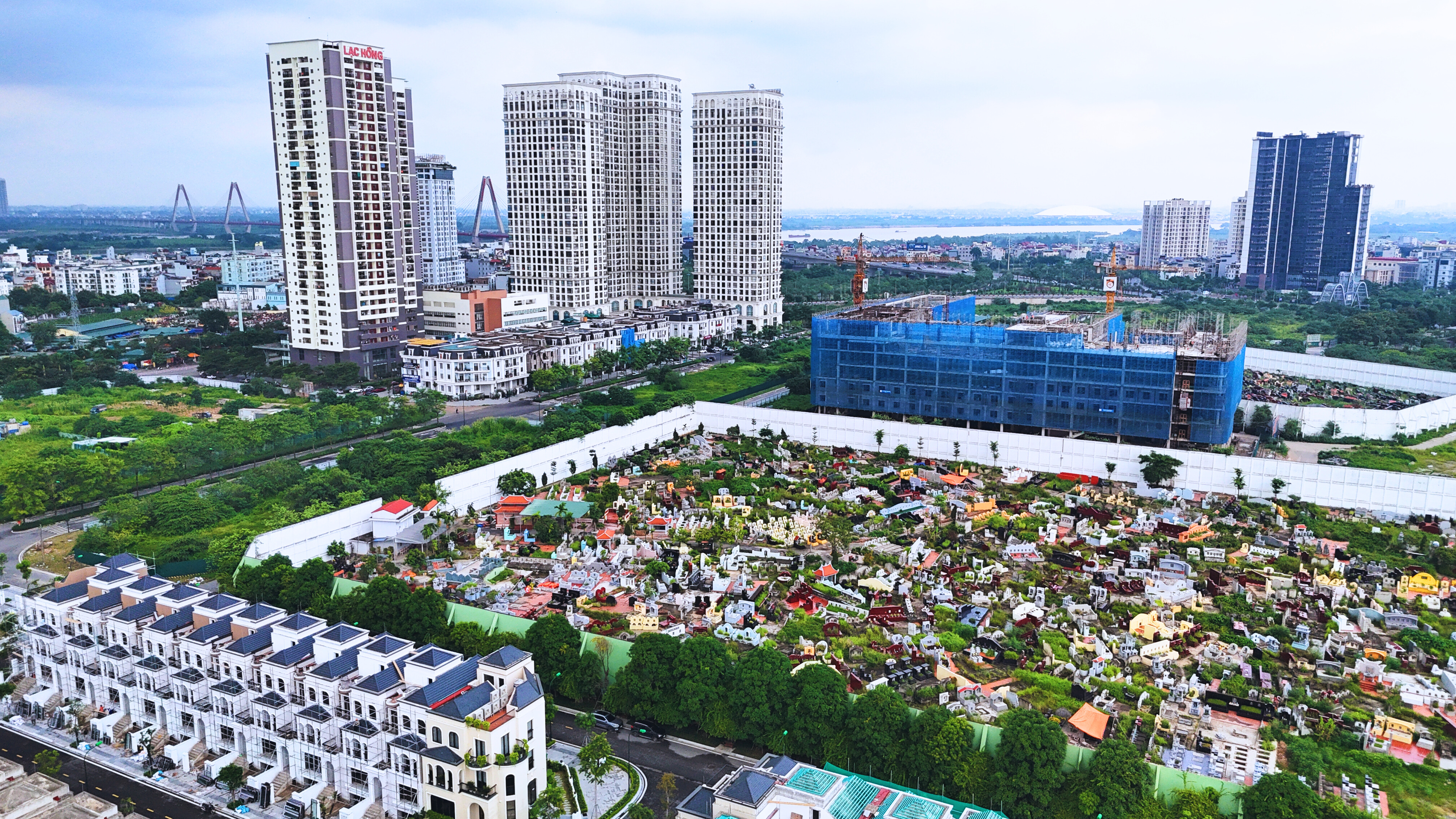 Cận cảnh khu biệt thự siêu sang giá hàng trăm triệu đồng mỗi mét vuông - Ảnh 11.
