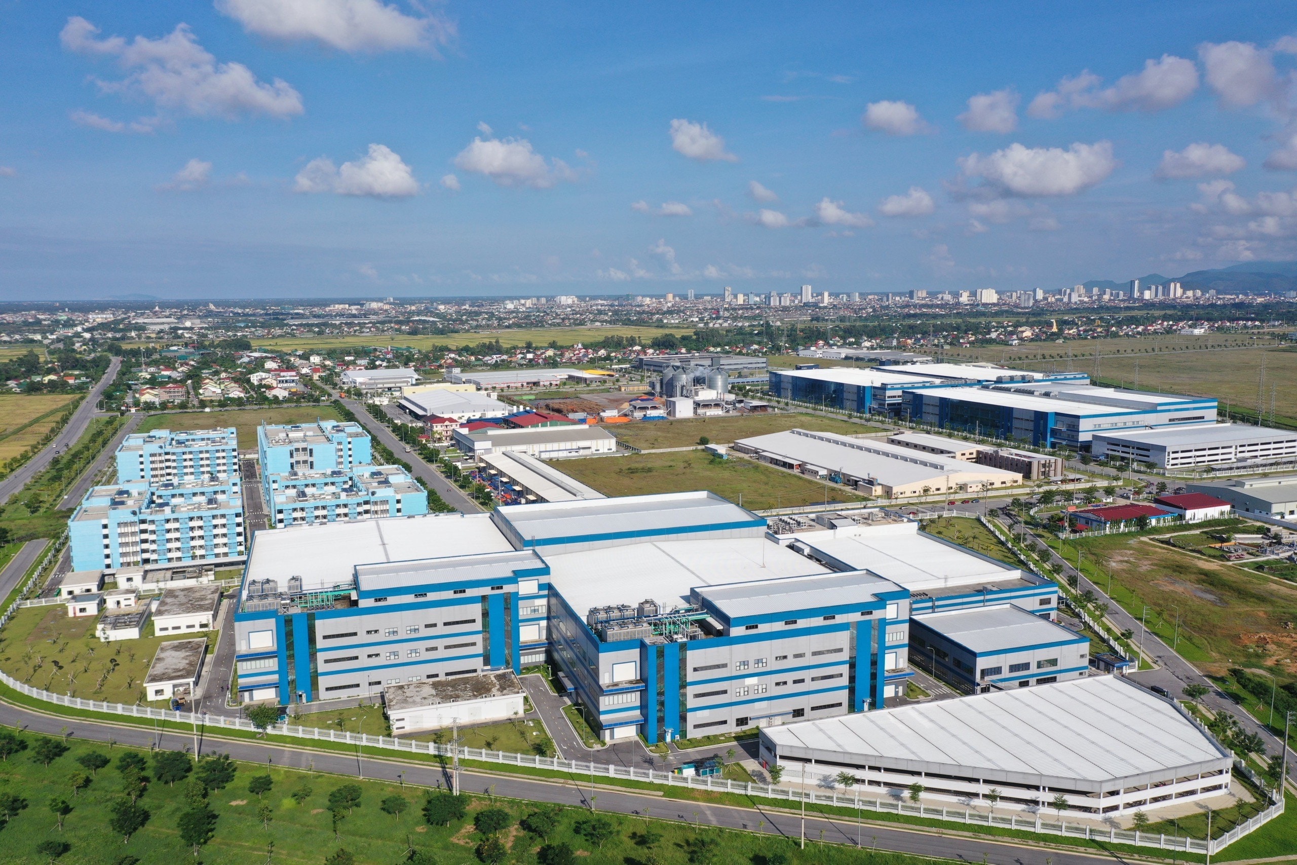 Nghệ An giao gần 25 ha đất cho VSIP phát triển khu đô thị – dịch vụ tích hợp- Ảnh 1.