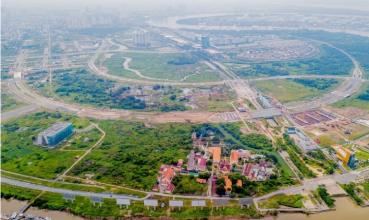 Có gì ở nơi giá đất lên đến 2,4 tỉ đồng/m2?